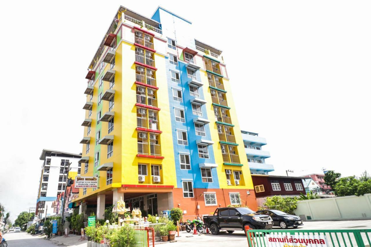 Oyo 237 Thitikorn Grandview Hotel Ban Pak Khlong Si Exterior photo